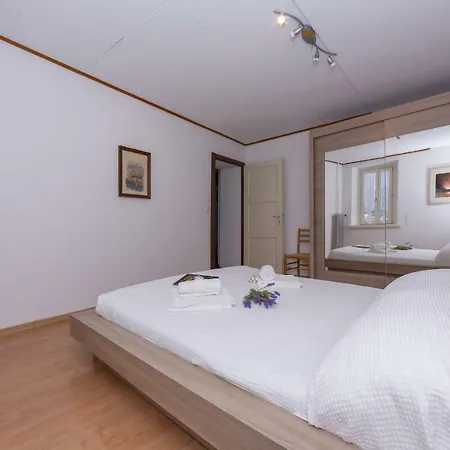 Bellavista Albonago Apartment Lugano